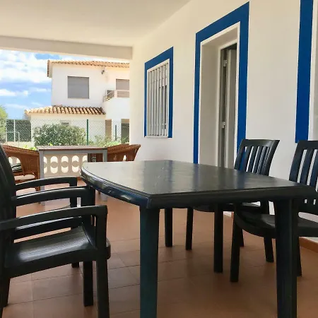 Holidays 4 * Oliva