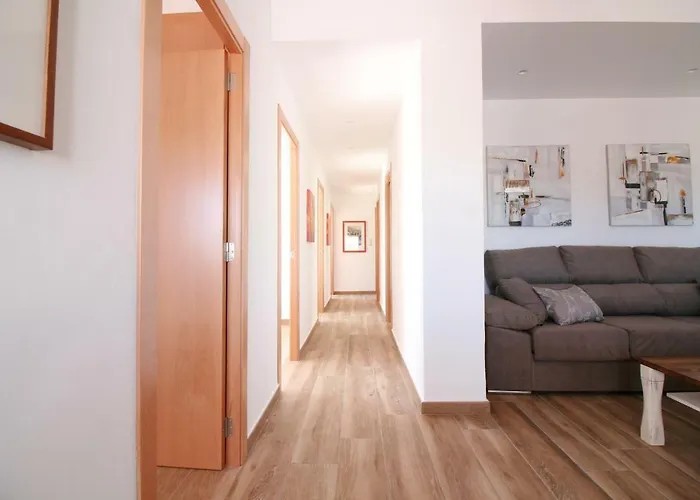 Holidays 4 * Oliva