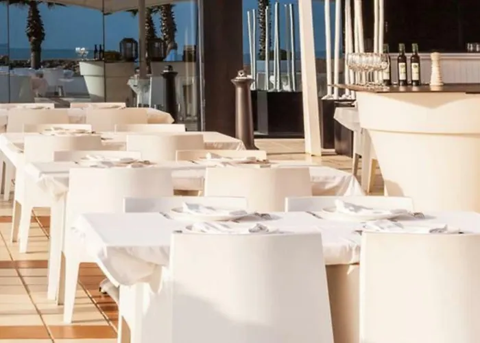 Holidays 4 * Oliva
