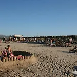 Holidays 4 *