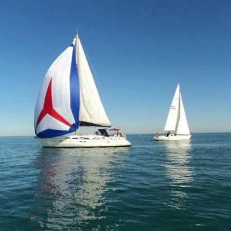 度假居 Holidays 4 奥利瓦